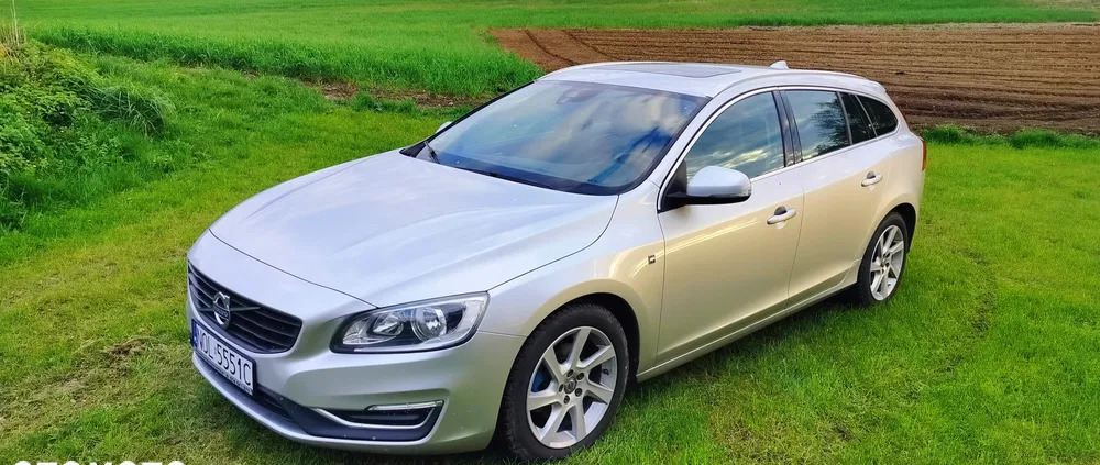 volvo sulejów Volvo V60 cena 41900 przebieg: 280000, rok produkcji 2015 z Sulejów